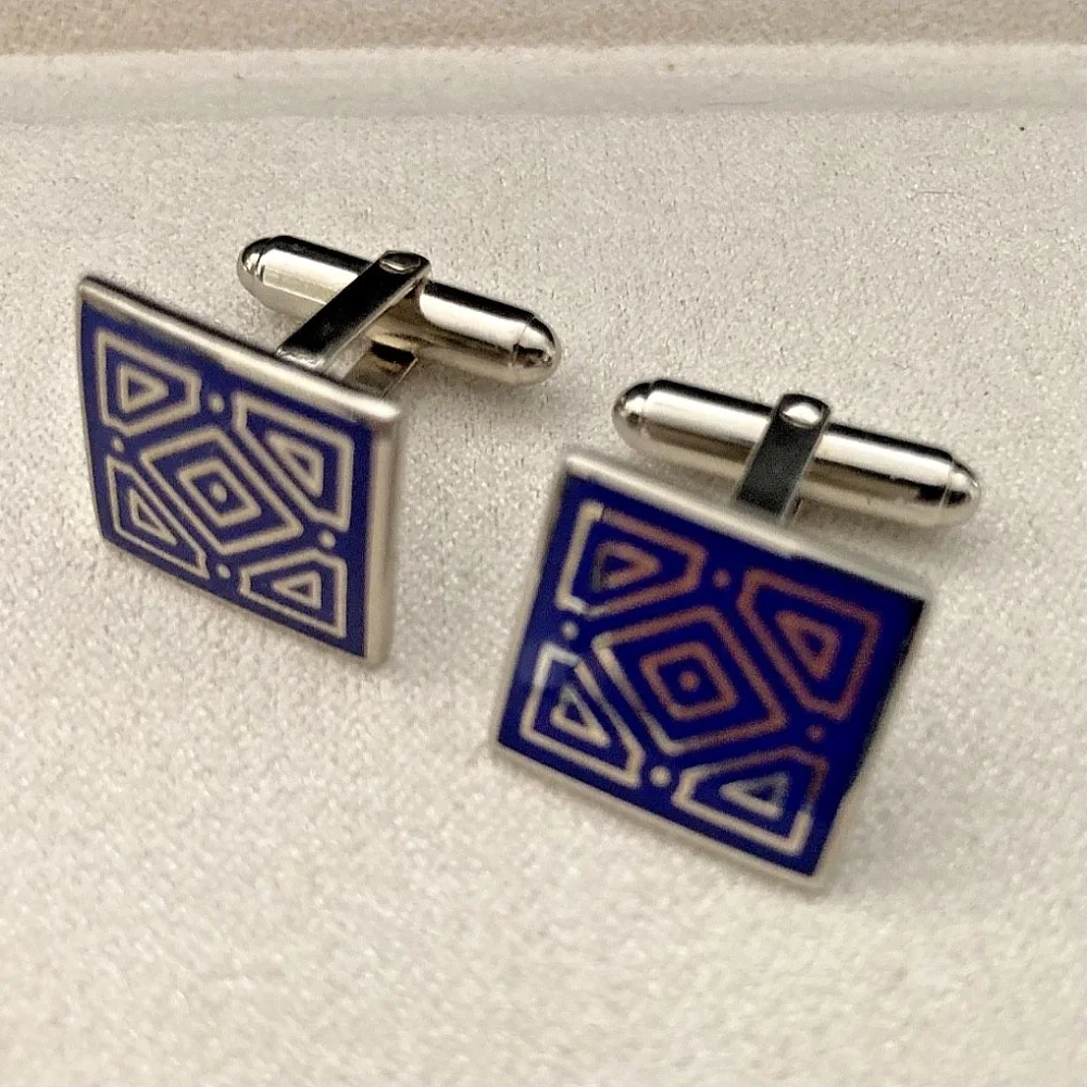 Metropolitan Museum of Art MMA Blue Enamel Cufflinks & Tie Clip Set Geometric